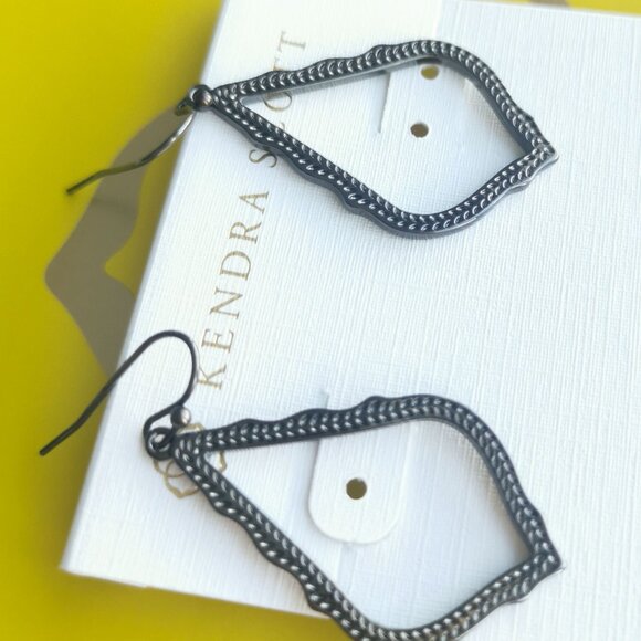 Kendra Scott Sophia Gunmetal Drop Earrings fashion - Picture 2 of 2
